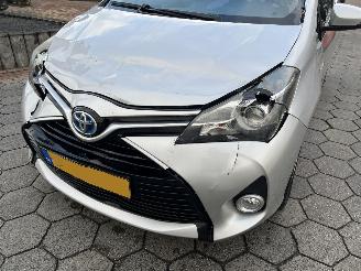 Toyota Yaris 1.5 Hybrid Trend Bi-Tone picture 10
