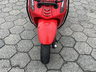 Vespa  Sprint picture 9