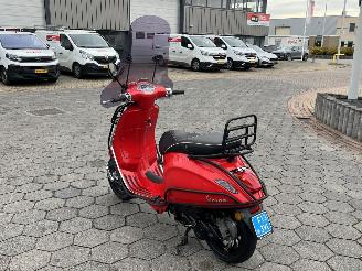 Vespa  Sprint picture 8