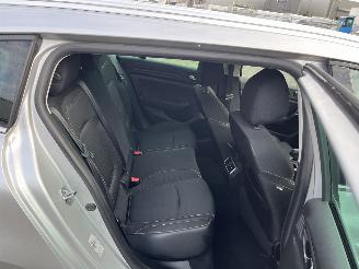 Renault Mégane Estate 1.2 TCe Limited picture 12