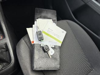 Volkswagen Up! 1.0 high up! picture 21