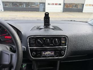 Volkswagen Up! 1.0 high up! picture 19