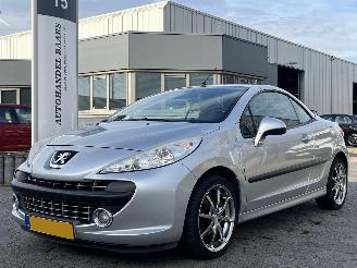 krockskadad bil auto Peugeot 207 CC 1.6-16V T Sport 2008/2