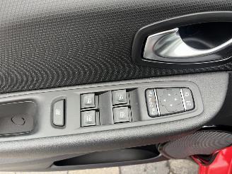 Renault Clio 1.2 TCe Intens picture 19