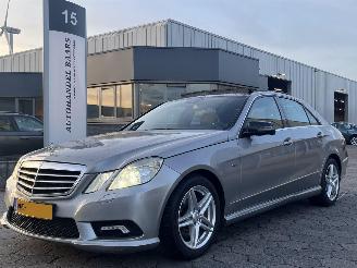 Vaurioauto  passenger cars Mercedes E-klasse 350 CDI BlueTEC Avantgarde AUTOMAAT 2011/6