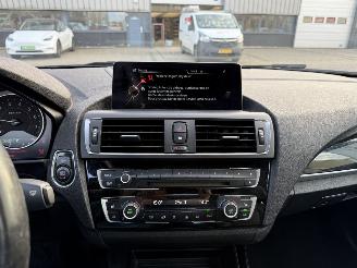 BMW 2-serie Cabrio 220i Centennial High Executive picture 21