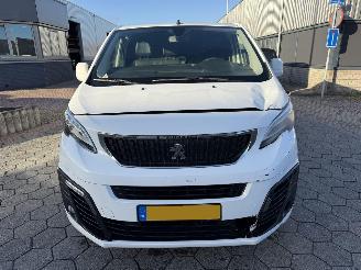 Peugeot Expert 2.0 BlueHDI 120 Long Premium picture 2