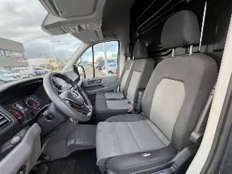 Volkswagen Crafter 35 2.0 TDI L3H3 Highline AUTOMAAT picture 17