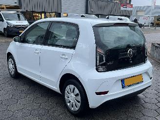 Volkswagen Up! 1.0 picture 6