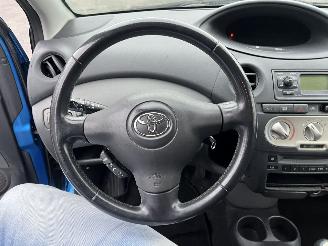 Toyota Yaris 1.3 VVT-i Sol picture 17