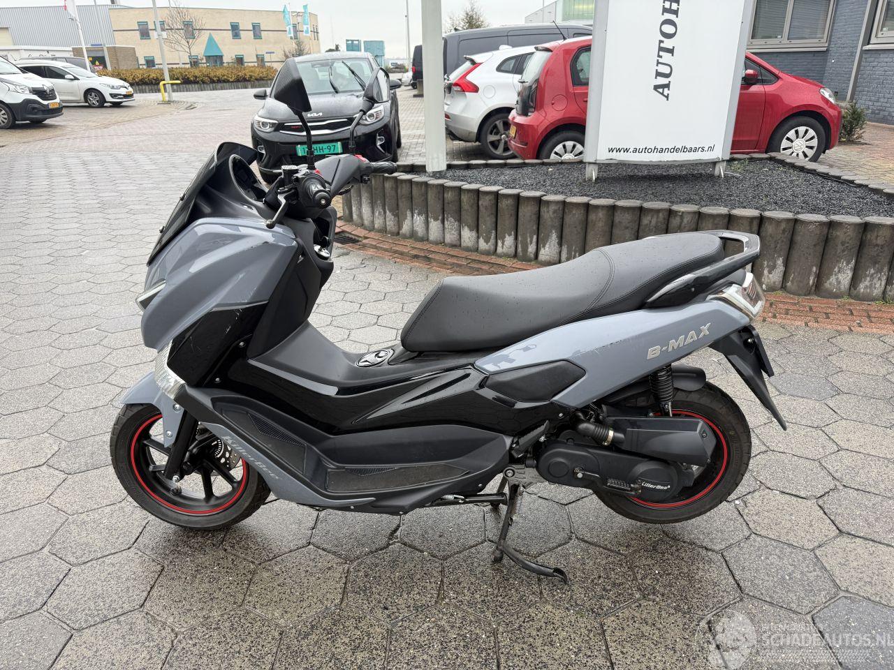 Killerbee  Bromscooter B-Max