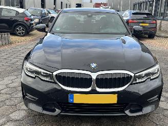 BMW 3-serie 330e eDrive Edition picture 2