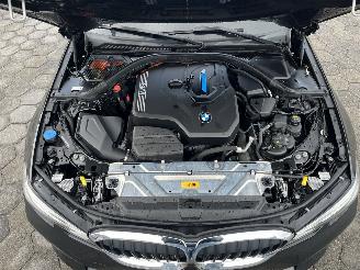 BMW 3-serie 330e eDrive Edition picture 7