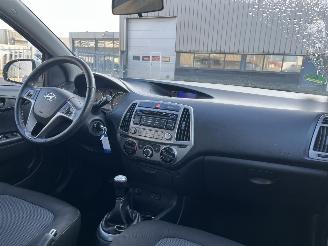 Hyundai I-20 1.2i i-Motion picture 12