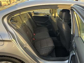 Volkswagen Passat 1.6 TDI Comfortline AUTOMAAT picture 12