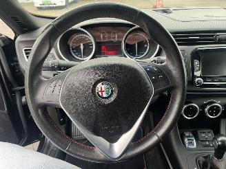 Alfa Romeo Giulietta 1.4 T Sprint AUTOMAAT picture 17