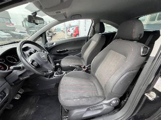 Opel Corsa 1.4-16V Color Edition picture 14