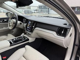 Volvo V-60 2.0 T6 Recharge AWD Inscription picture 15