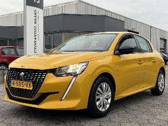 Schadeauto Peugeot 208 1.2 PureTech Active 2022/12