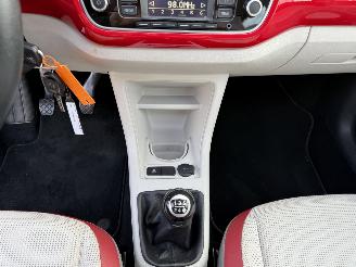 Volkswagen Up! 1.0 move up! BlueMotion picture 22