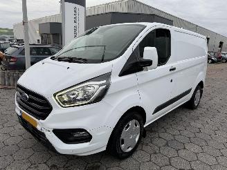 skadebil bedrijf Ford Transit Custom 320 2.0 TDCI L1H2 Limited 2023/1