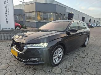 škoda osobní automobily Skoda Octavia 1.0 e-TSI Business Edition Plus 2021/11