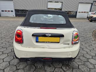 Mini Cooper 1.5 Cabrio AUTOM 100KW Cooper Chili picture 8