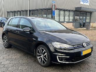 Volkswagen Golf e-Golf 100KW picture 3