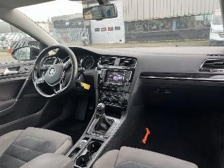 Volkswagen Golf 1.2 TSI Highline picture 13