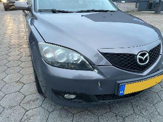 Mazda 3 1.6 Touring picture 10