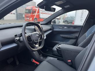 Volvo EX30 Single Motor Plus 51 kWh picture 16