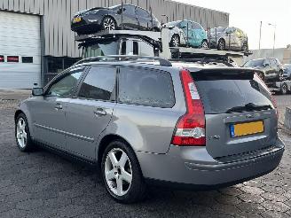 Volvo V-50 2.4i Summum picture 6