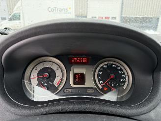 Renault Clio 1.6-16V INITIALE PARIS  PANO picture 20