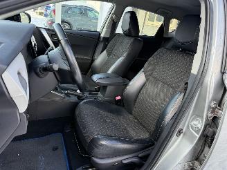 Toyota Auris 1.8 Hybrid Executive picture 10