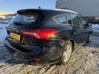 Ford Focus Wagon 1.0 EcoBoost Trend Edition Business picture 4