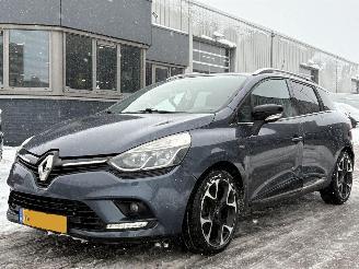 Unfallwagen Renault Clio Estate 0.9 TCe Limited 2017/1