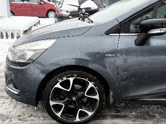 Renault Clio Estate 0.9 TCe Limited picture 8