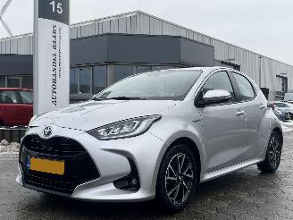 Voiture accidenté Toyota Yaris 1.5 Hybrid Dynamic 2021/2