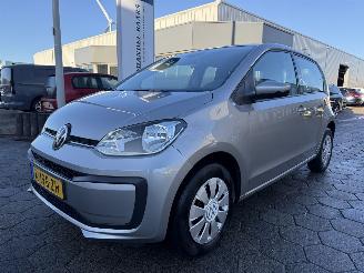 Unfallwagen Volkswagen Up! 1.0 2021/4