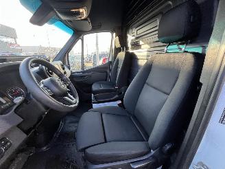 Mercedes Sprinter 314 2.2 CDI L2H2 DC EURO VI-D picture 14