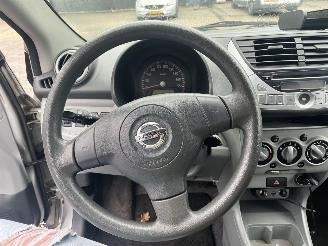 Nissan Pixo 1.0 Acenta picture 14