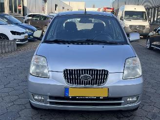 Kia Picanto 1.1 LX picture 2