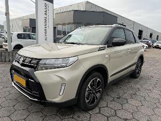 Damaged car Suzuki Vitara 1.5 Hybrid Select 2025/1