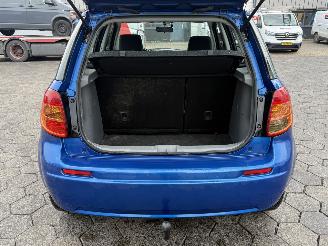 Suzuki SX4 1.6 Exclusive picture 9