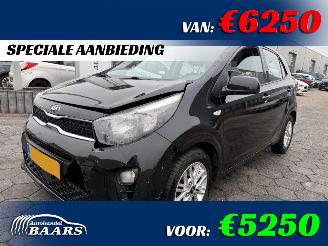 skadebil auto Kia Picanto 1.0 DPi DynamicLine 2021/6