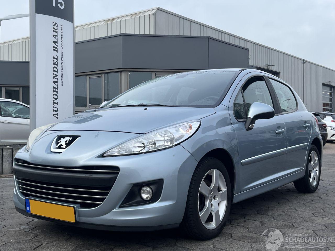 Peugeot 207 1.6 VTi Première