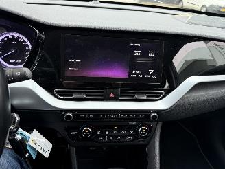 Kia Niro 1.6 GDi Hybrid ExecutiveLine picture 19