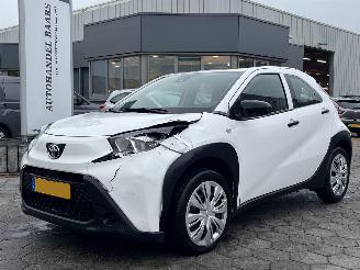 Damaged car Toyota Aygo X 1.0 VVT-i MT 2023/7