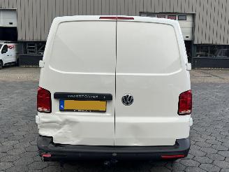Volkswagen Transporter 2.0 TDI L2H1 28 Economy Business picture 5