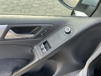 Volkswagen Golf 1.4 TSI Highline picture 15